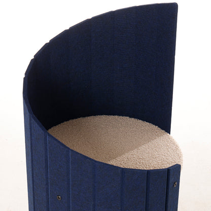 Felt panel structure detail on modern cat furniture 1